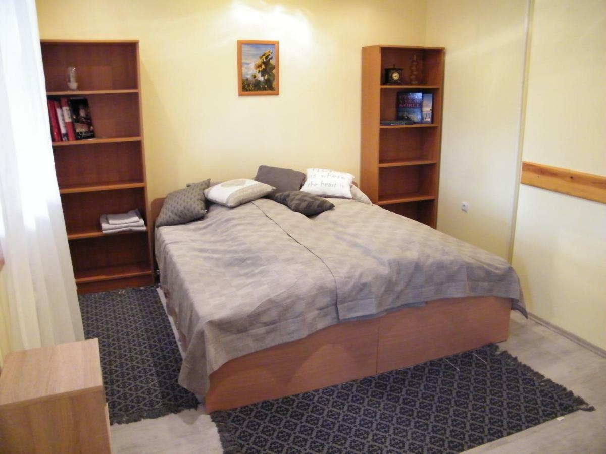 Pal Utcai Apartman Μίσκολτς Εξωτερικό φωτογραφία